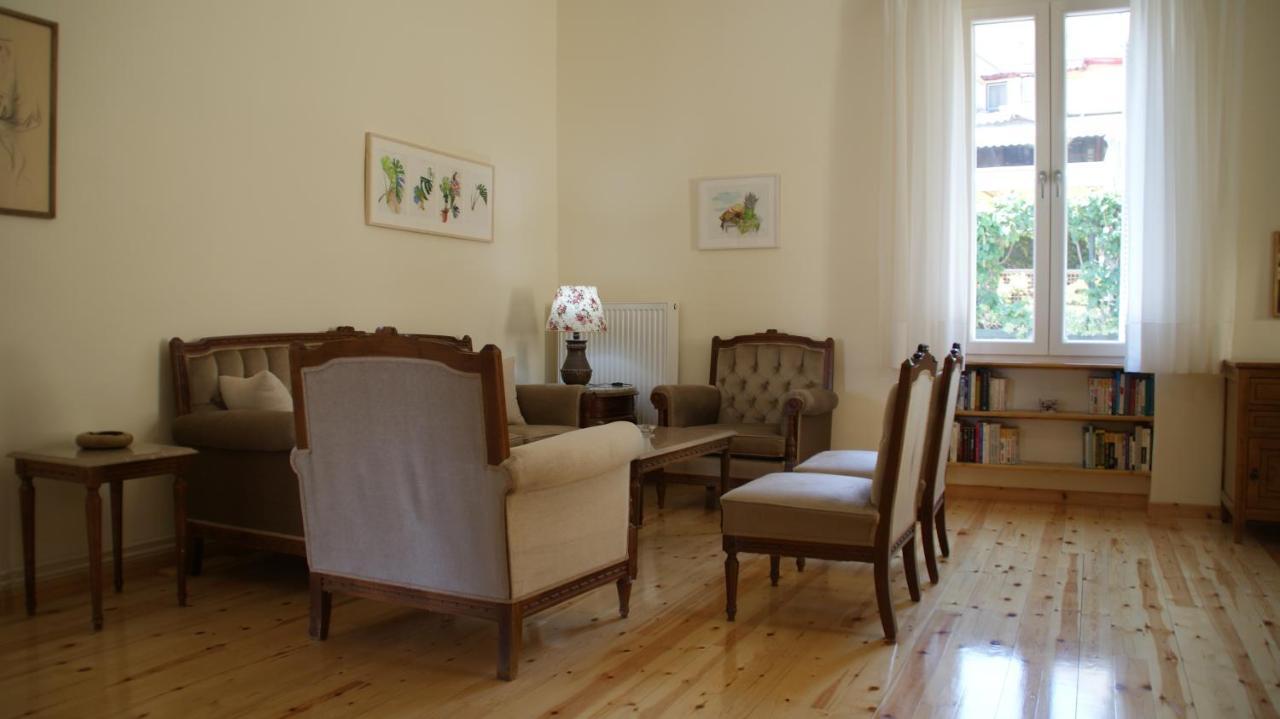 شقة A Painter'S House In Plaka أثينا المظهر الخارجي الصورة